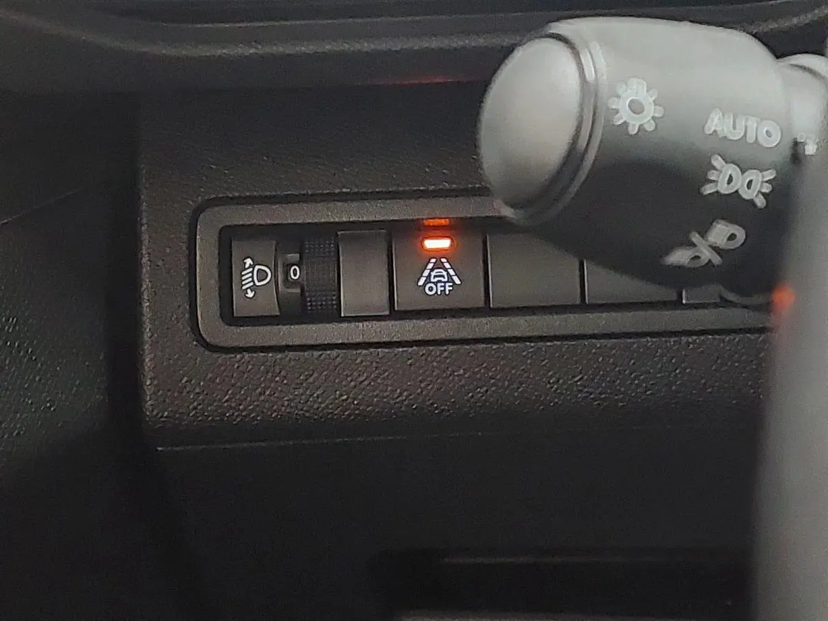 1.2 PureTech Active | Nieuwe APK! | 131PK | Automaat | Navigatie | LM-Velgen | Airco-Ecc | Camera+PDC | LED ( Vestiging -Vianen )