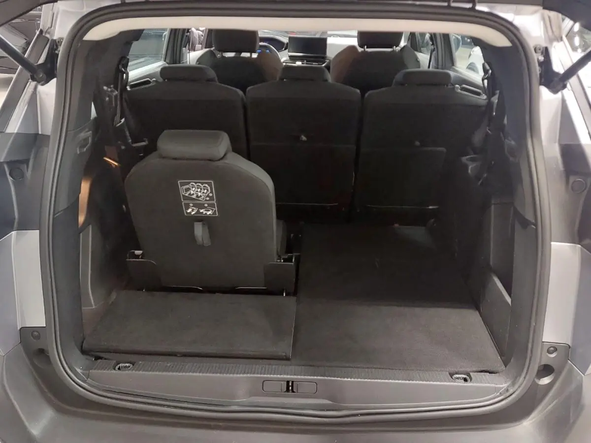 1.2 PureTech Active | Nieuwe APK! | 131PK | Automaat | Navigatie | LM-Velgen | Airco-Ecc | Camera+PDC | LED ( Vestiging -Vianen )