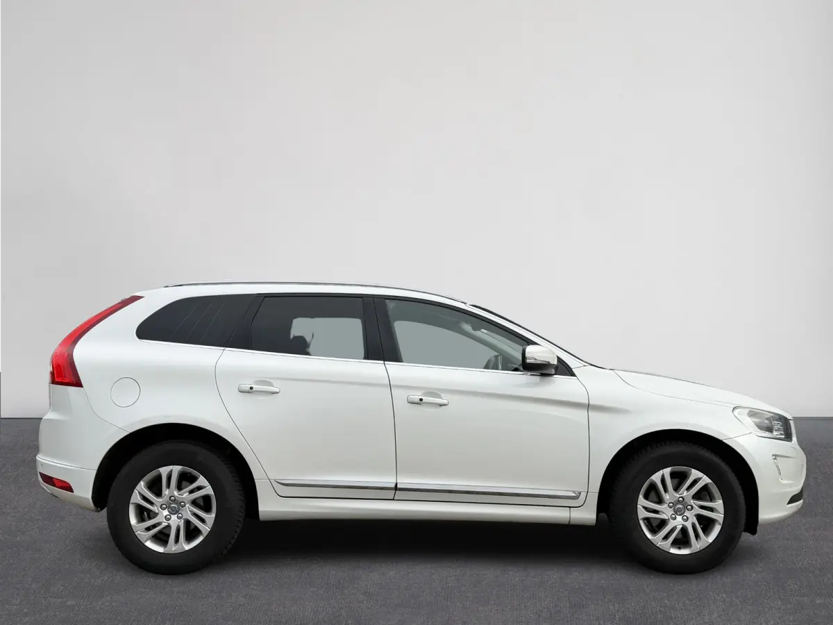 2.0 T5 FWD Summum | Pano | Harman Kardon | Leer | Camera | Stoelverw. | ACC ( Vestiging - Nieuwegein )