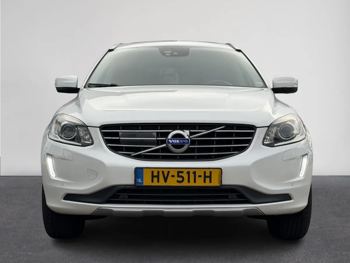 2.0 T5 FWD Summum | Pano | Harman Kardon | Leer | Camera | Stoelverw. | ACC ( Vestiging - Nieuwegein )