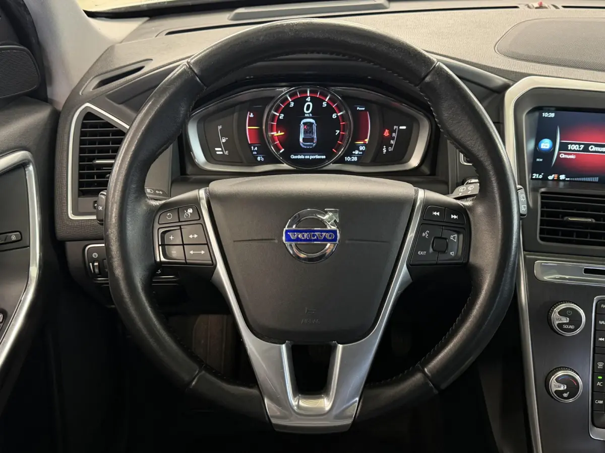 2.0 T5 FWD Summum | Pano | Harman Kardon | Leer | Camera | Stoelverw. | ACC ( Vestiging - Nieuwegein )