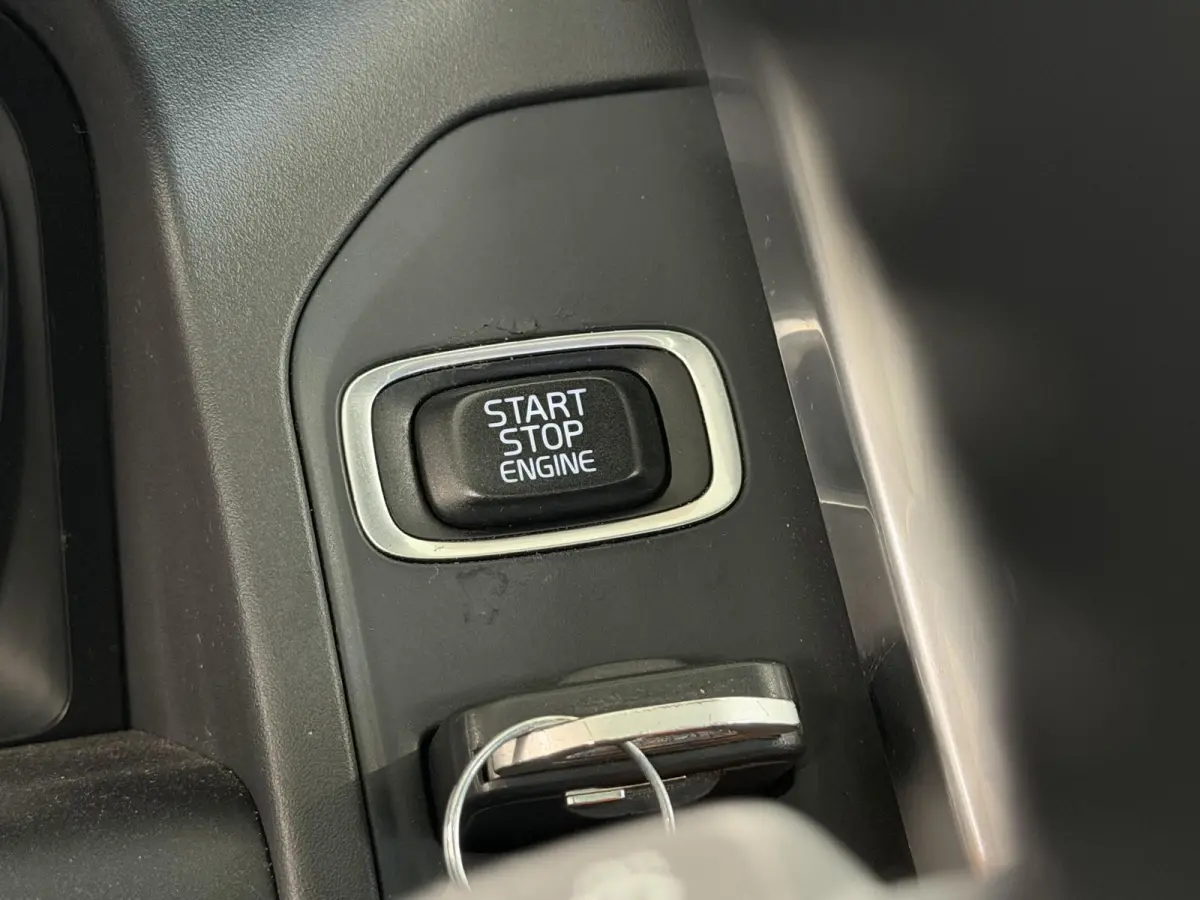 2.0 T5 FWD Summum | Pano | Harman Kardon | Leer | Camera | Stoelverw. | ACC ( Vestiging - Nieuwegein )