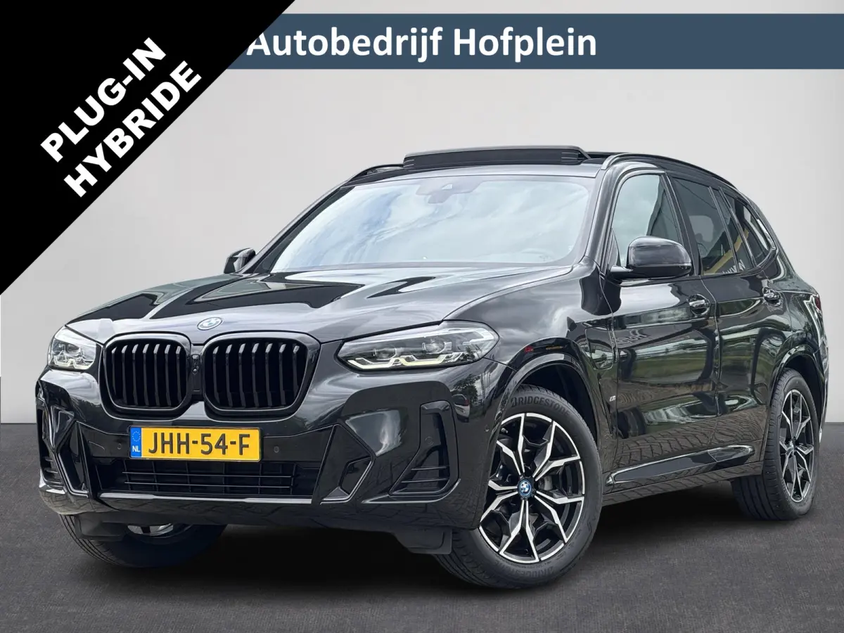 xDrive30e High Executive | M Sport | Pano | Camera | Navi | Leer | Elektr. Stoel + Memory | Navi ( Vestiging - Vianen )