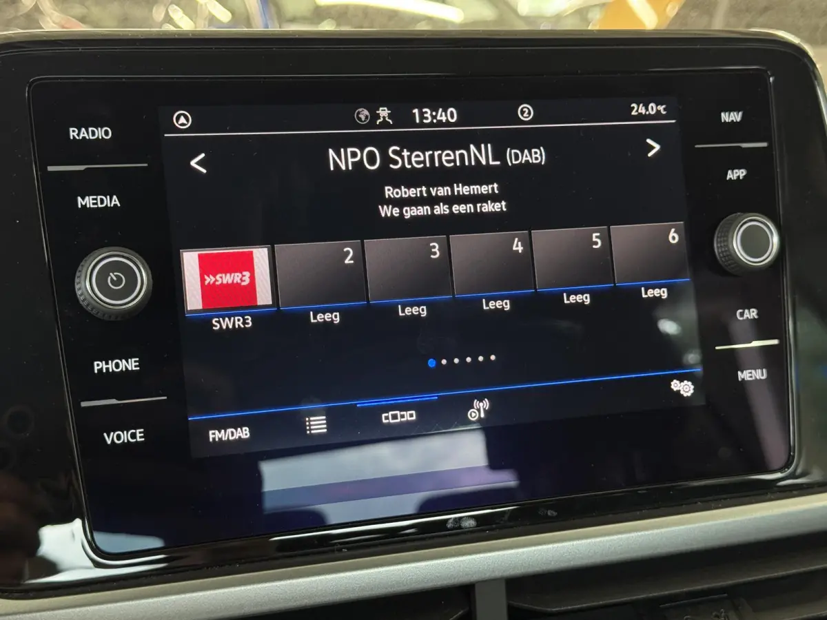 1.0 TSI Life | Clima | Carplay | PDC voor + achter | LM velgen | ( Vestiging - Nieuwegein )