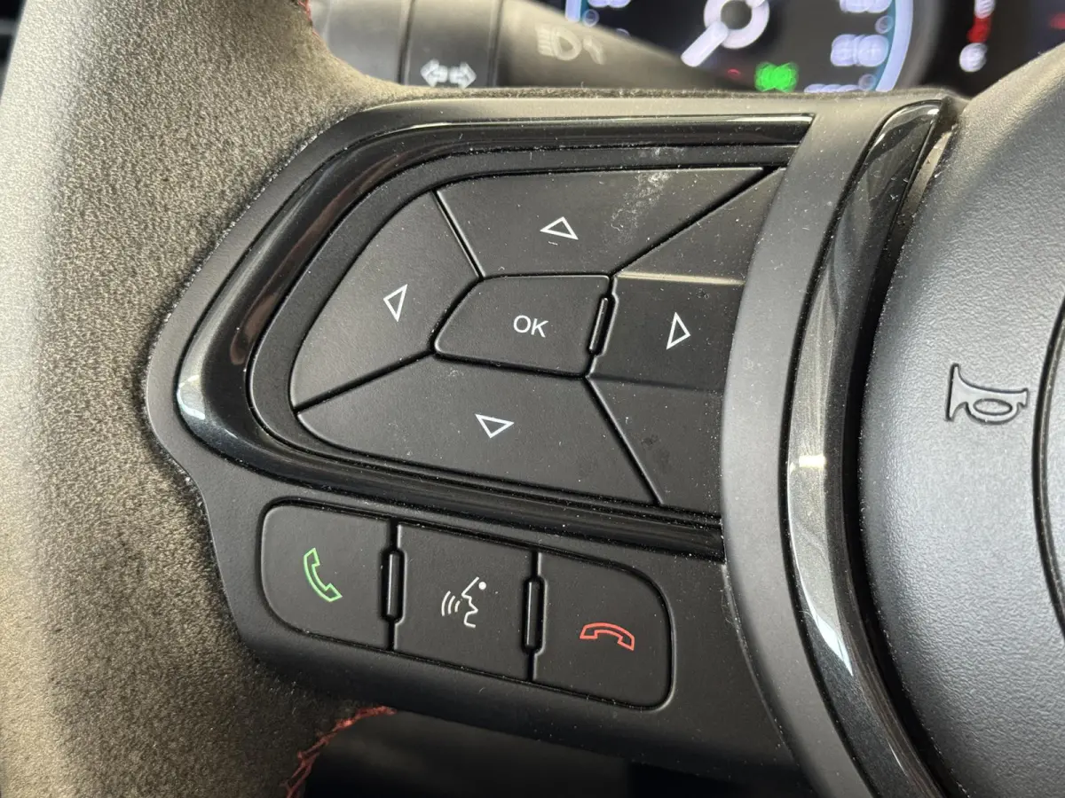 Cross 1.5 Hybrid Sport | Automaat | Clima | ACC | Navi | LED-lichtpakket | PDC | ( Vestiging - Vianen )