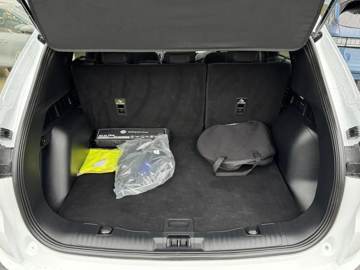 2.5 PHEV Titanium | Winterpakket | Navi | Camera | Clima | Cruise Control ( Vestiging - Nieuwegein )