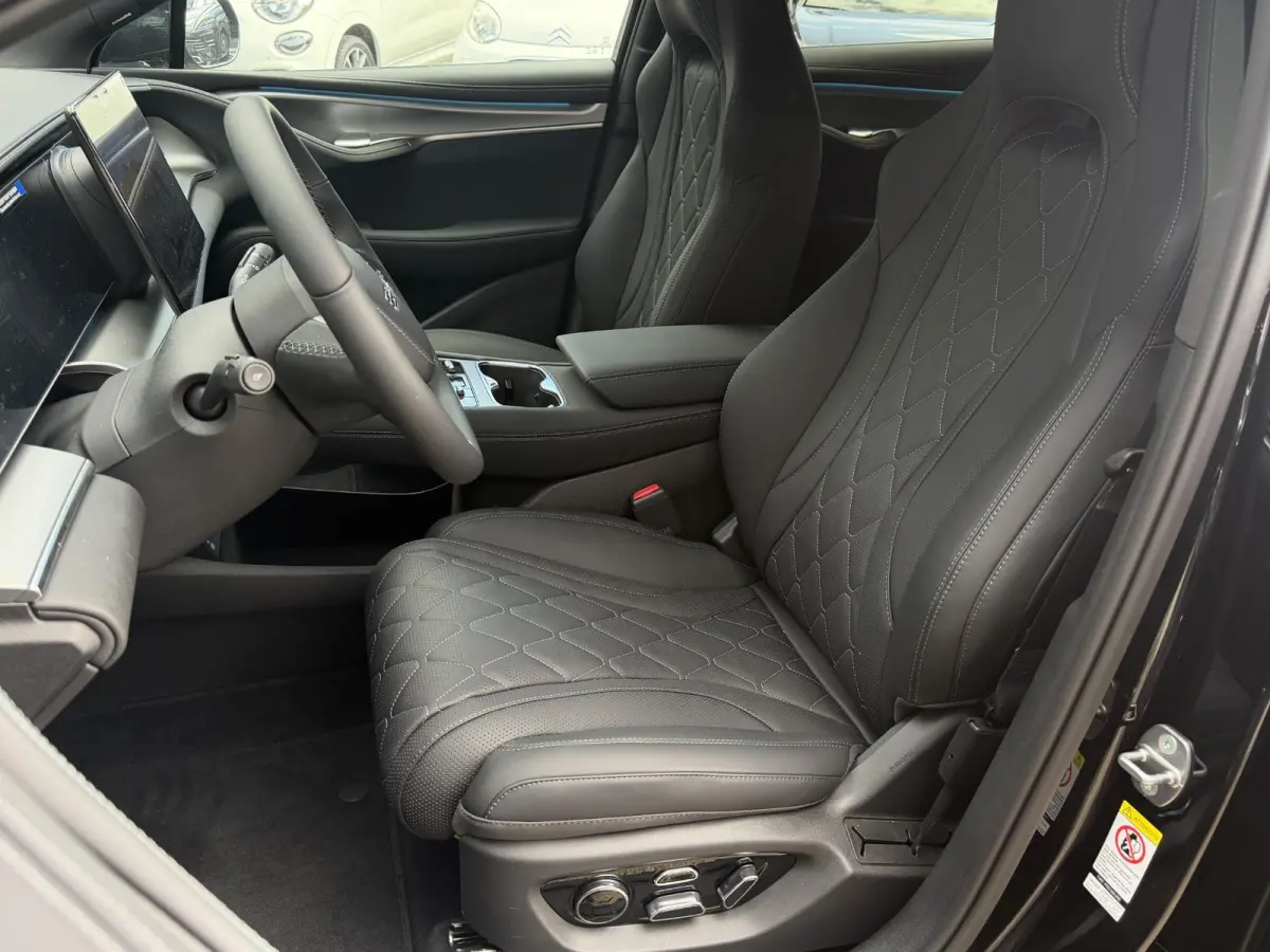 Excellence AWD 91.3 kWh | 531 PK! | Pano | LED | DynAudio | Stoelverw. + ventilatie | Leer | Memory ( Vestiging - Nieuwegein )