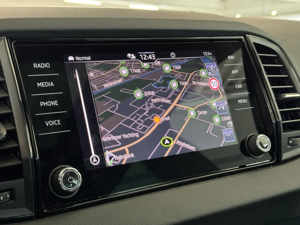 1.5 TSI Sportline | Pano | Clima | Stuur/Stoelverwarming | Cruise | Carplay | Navi | ( Vestiging - Nieuwegein)