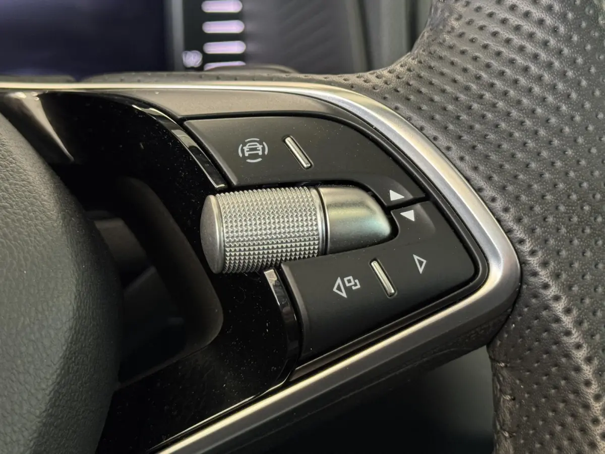 1.5 TSI Sportline | Pano | Clima | Stuur/Stoelverwarming | Cruise | Carplay | Navi | ( Vestiging - Nieuwegein)