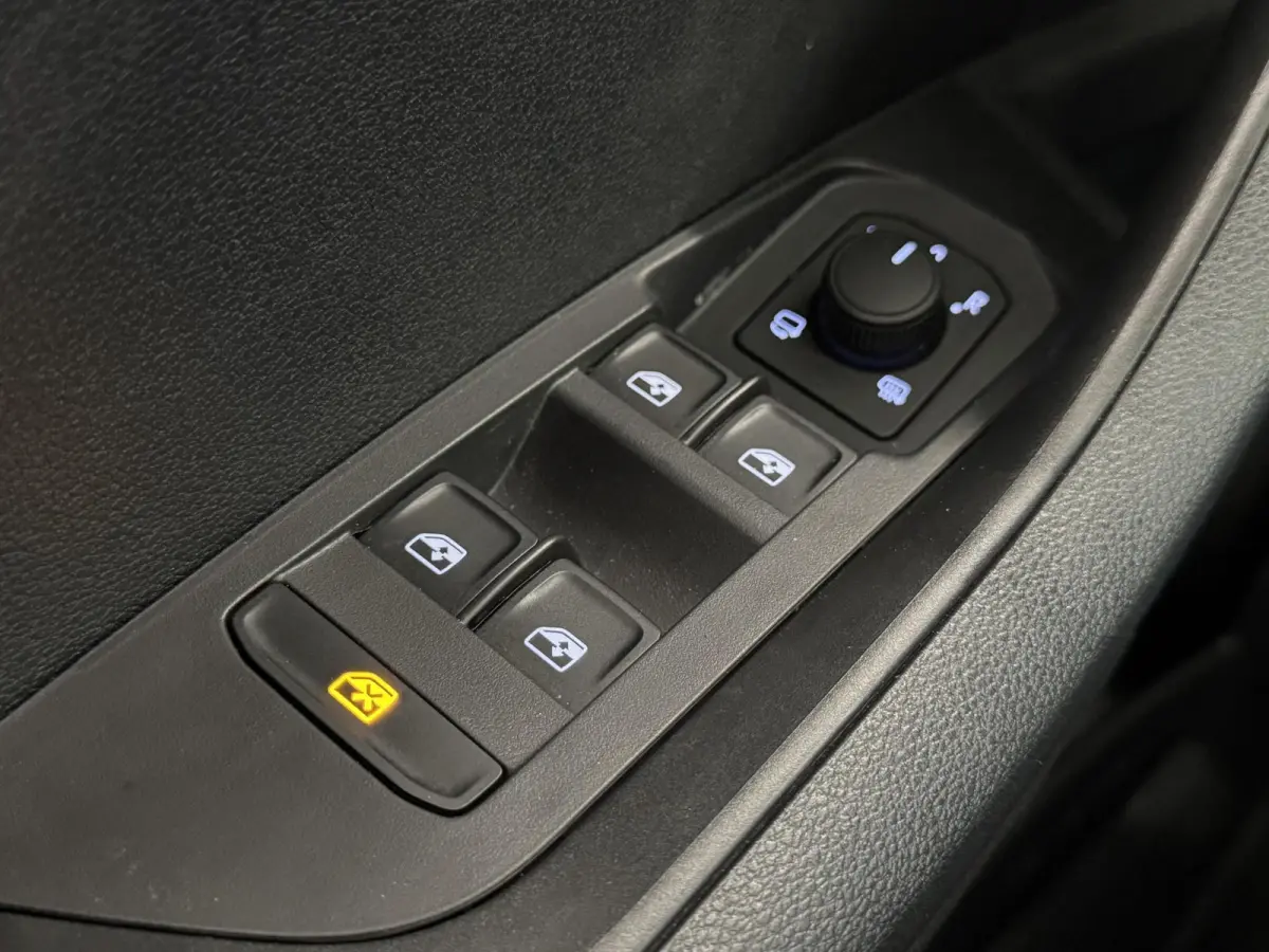 1.5 TSI Sportline | Pano | Clima | Stuur/Stoelverwarming | Cruise | Carplay | Navi | ( Vestiging - Nieuwegein)