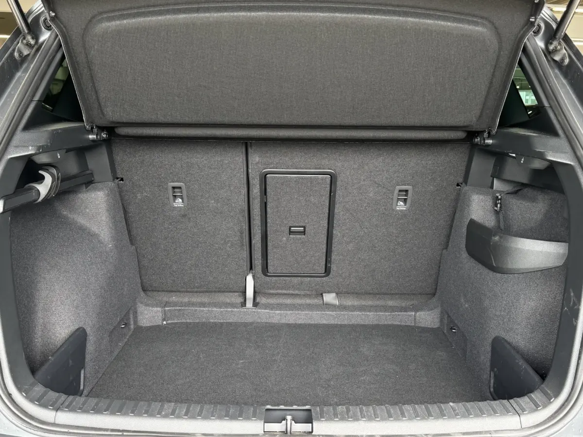 1.5 TSI Sportline | Pano | Clima | Stuur/Stoelverwarming | Cruise | Carplay | Navi | ( Vestiging - Nieuwegein)