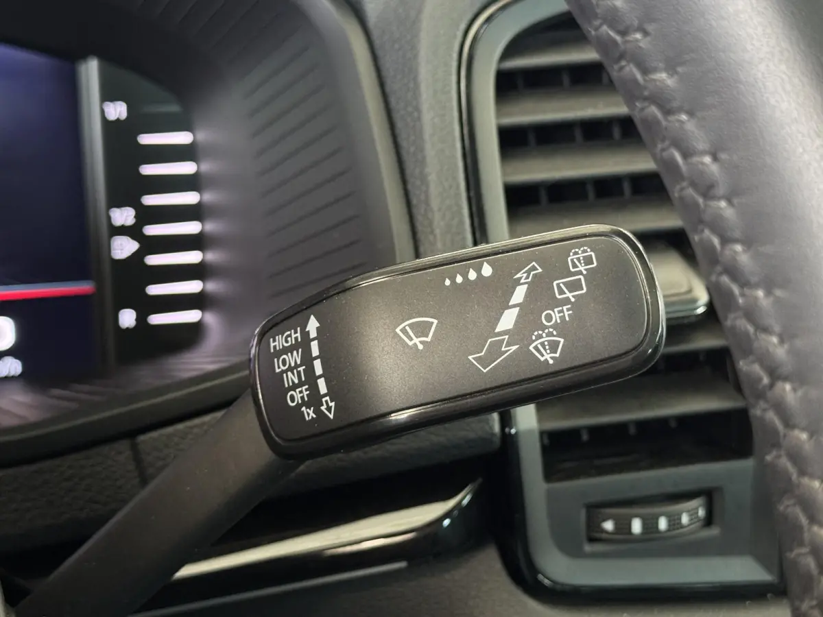 1.5 TSI Sportline | Pano | Clima | Stuur/Stoelverwarming | Cruise | Carplay | Navi | ( Vestiging - Nieuwegein)