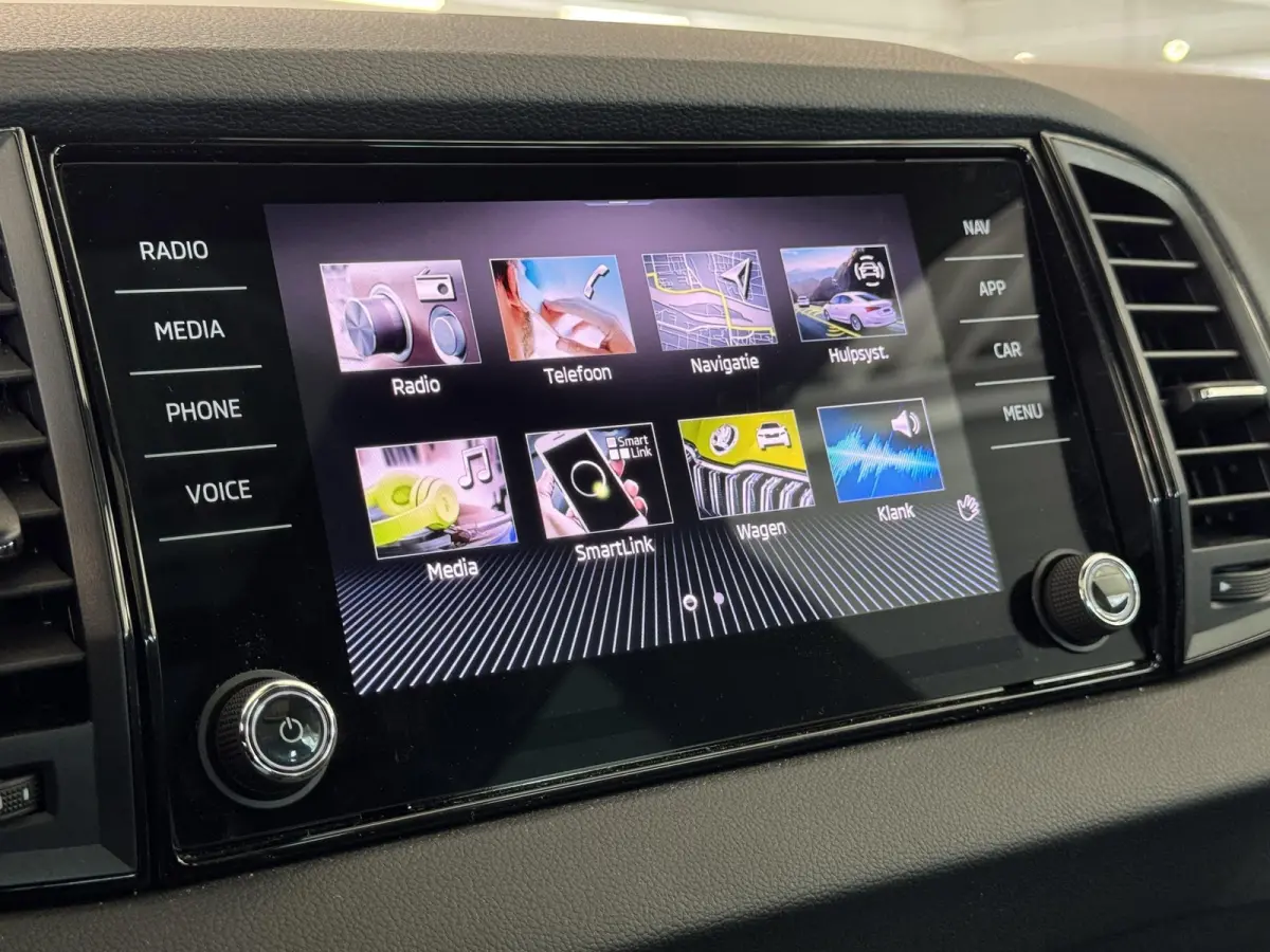 1.5 TSI Sportline | Pano | Clima | Stuur/Stoelverwarming | Cruise | Carplay | Navi | ( Vestiging - Nieuwegein)
