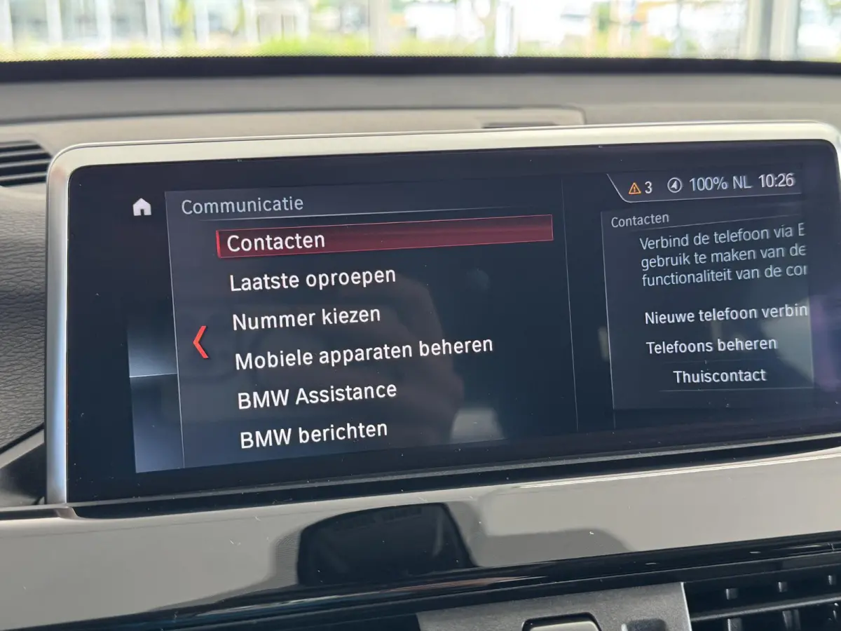 sDrive18iA High Executive | Cruise Control | Camera | Navigatie | Stoelverwarming | LM-Velgen | Climate Control | Elektrisch bedienbare Achterklep | PDC | LED Verlichting ( Vestiging - Viane