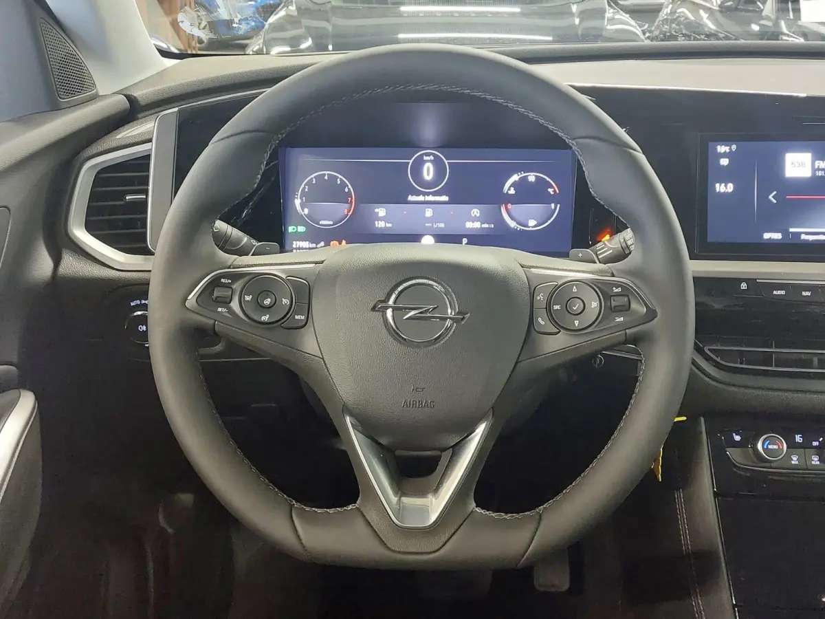 1.2 Turbo GS | Automaat | Camera | Carplay | Airco | Navi | LM velgen | Stuur - Stoelverwarming | ( Vestiging - Nieuwegein )