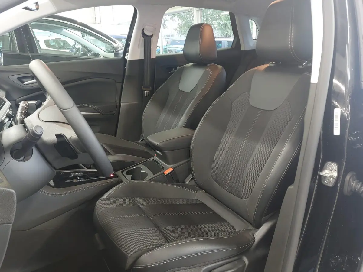 1.2 Turbo GS | Automaat | Camera | Carplay | Airco | Navi | LM velgen | Stuur - Stoelverwarming | ( Vestiging - Nieuwegein )