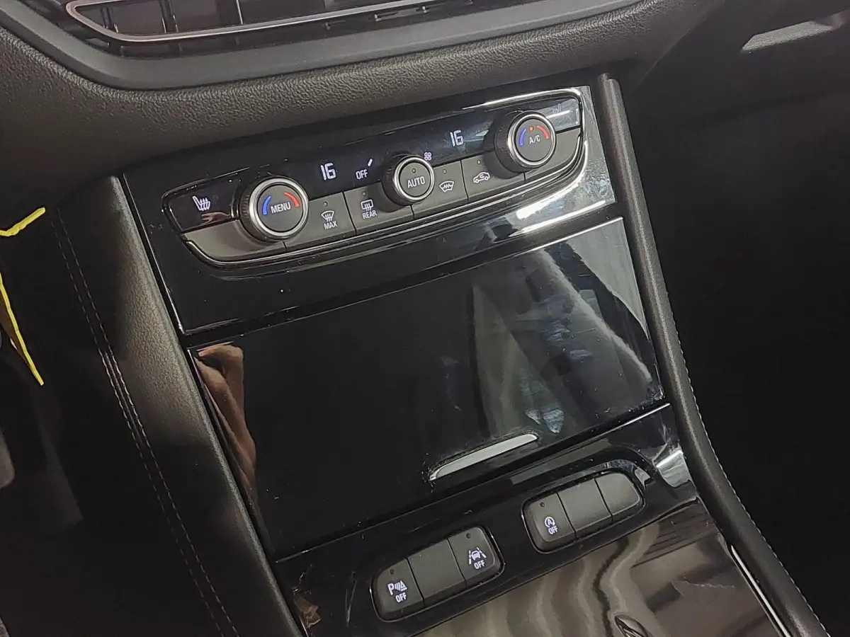 1.2 Turbo GS | Automaat | Camera | Carplay | Airco | Navi | LM velgen | Stuur - Stoelverwarming | ( Vestiging - Nieuwegein )