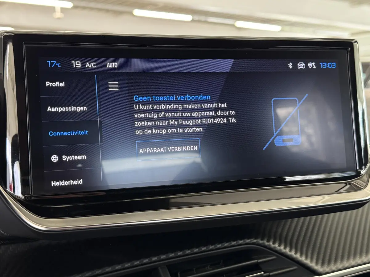 1.2 Hybrid 145 GT | Automaat |145PK | Airco-Ecc | LM-Velgen | PDC | Navigatie | Camera | Cruise | Carplay | DAB | ( Vestiging - Vianen Tel:0347-371248 )