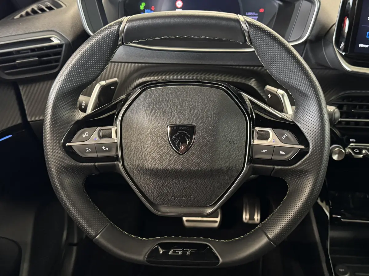 1.2 Hybrid 145 GT | Automaat |145PK | Airco-Ecc | LM-Velgen | PDC | Navigatie | Camera | Cruise | Carplay | DAB | ( Vestiging - Vianen Tel:0347-371248 )