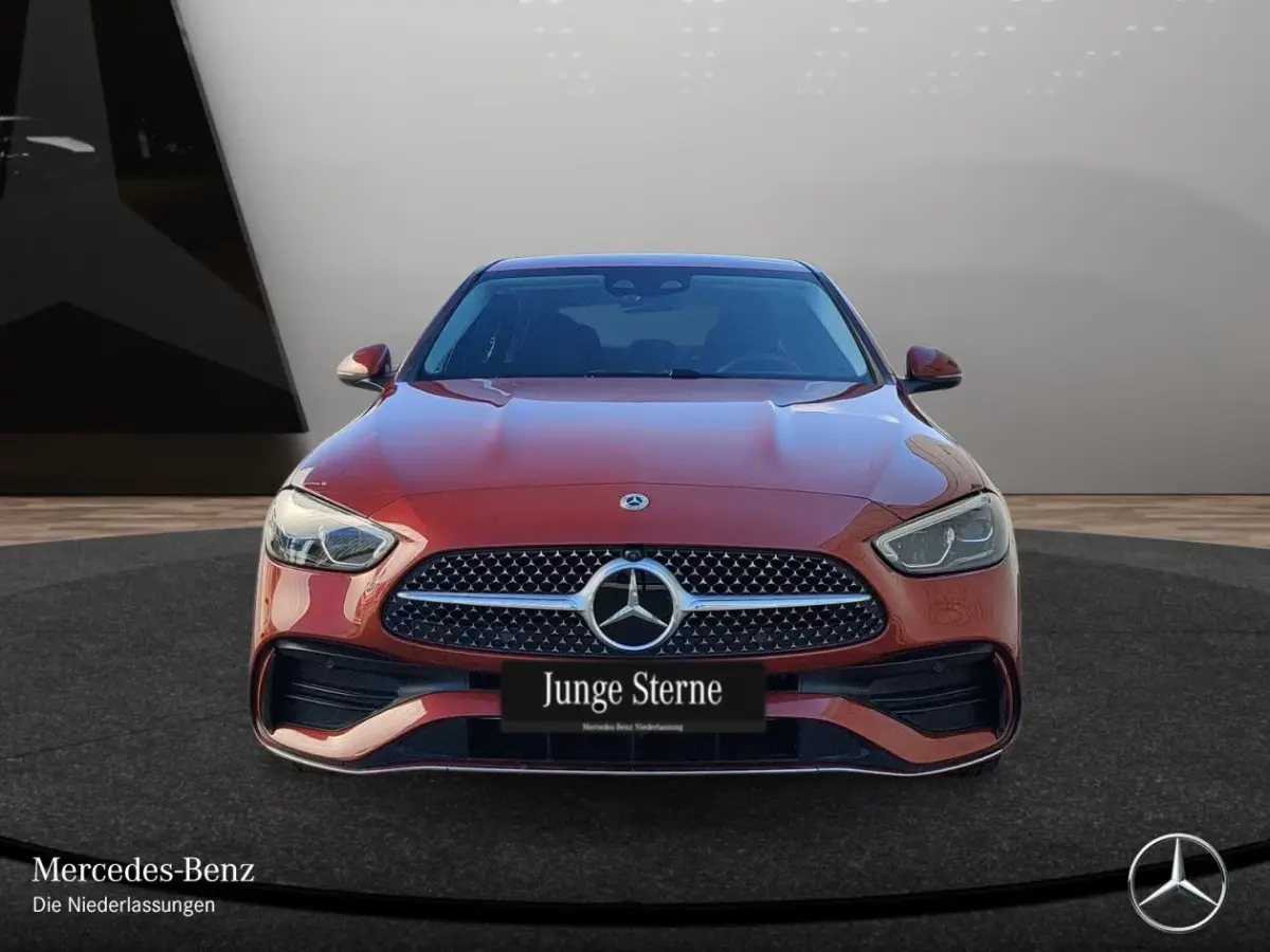 300e AMG ** LED, MBUX+, TREKH, DISTR, HuD, WINTER, ALARM ** Ex MB-AG, € 24.800,= onder NP ** ** INFORMEER OOK NAAR ONZE AANTREKKELIJKE FINANCIAL-LEASE TARIEVEN **