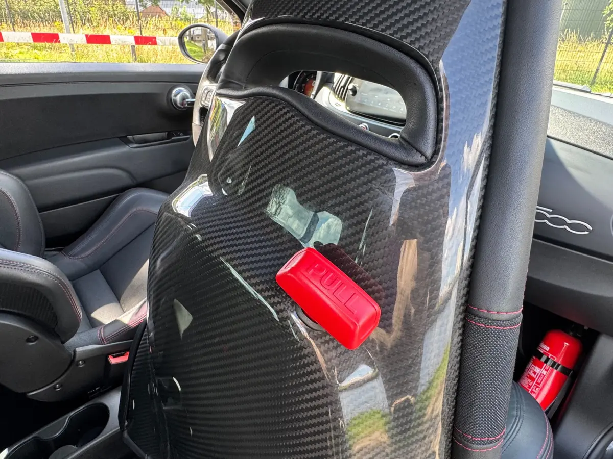 1.4 T-Jet 180PK Competizione Carbon Sabelt Monza Beats