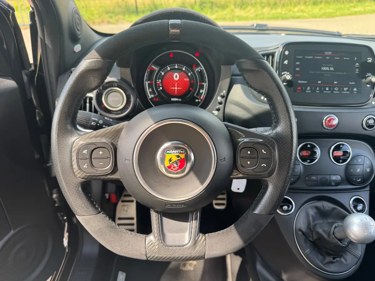 1.4 T-Jet 180PK Competizione Carbon Sabelt Monza Beats