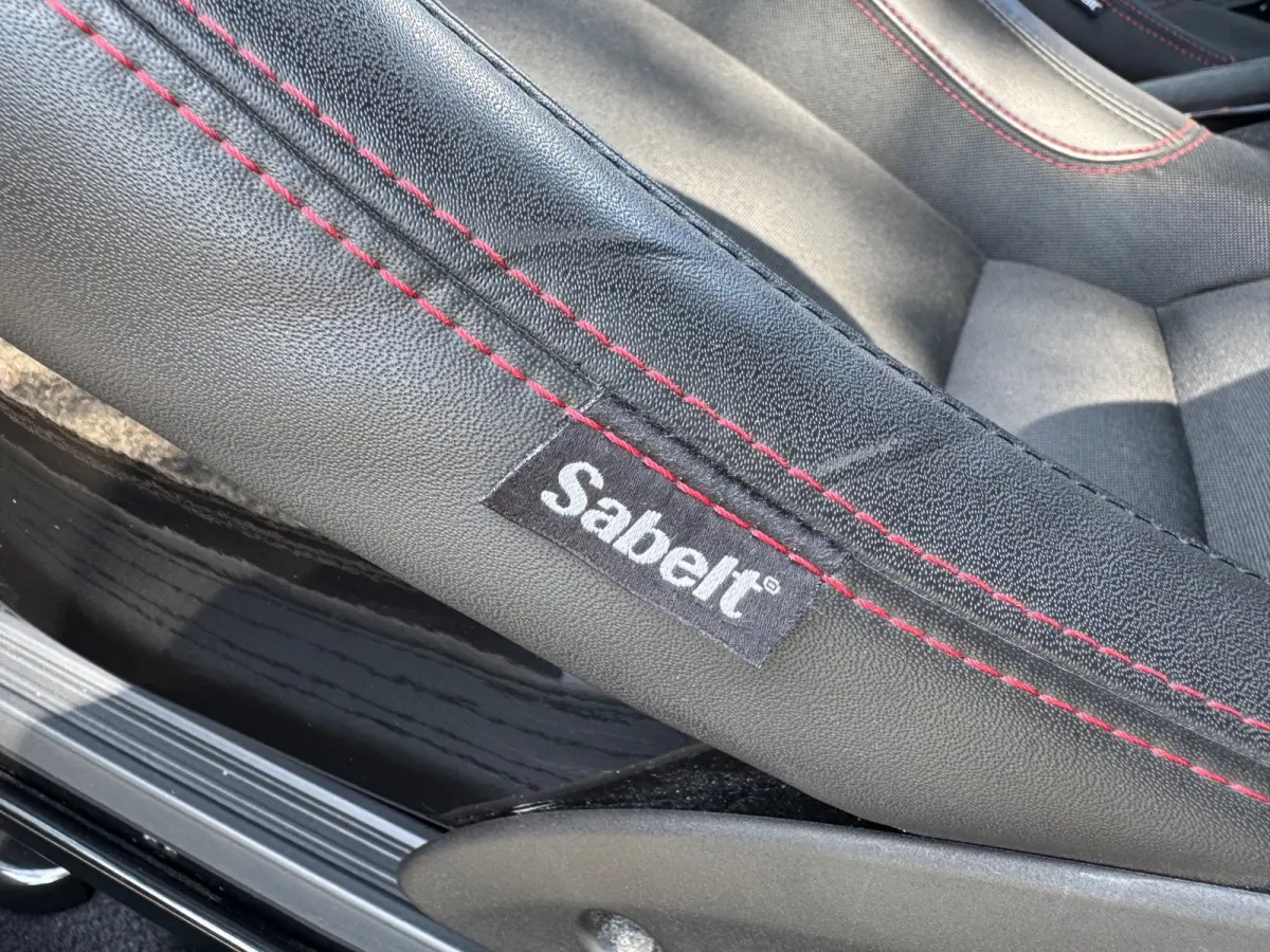 1.4 T-Jet 180PK Competizione Carbon Sabelt Monza Beats