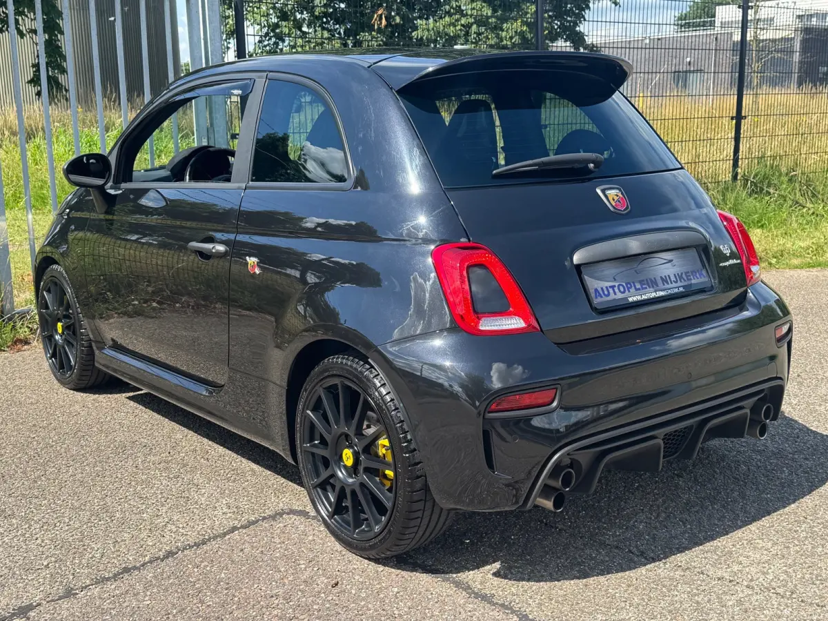 1.4 T-Jet 180PK Competizione Carbon Sabelt Monza Beats