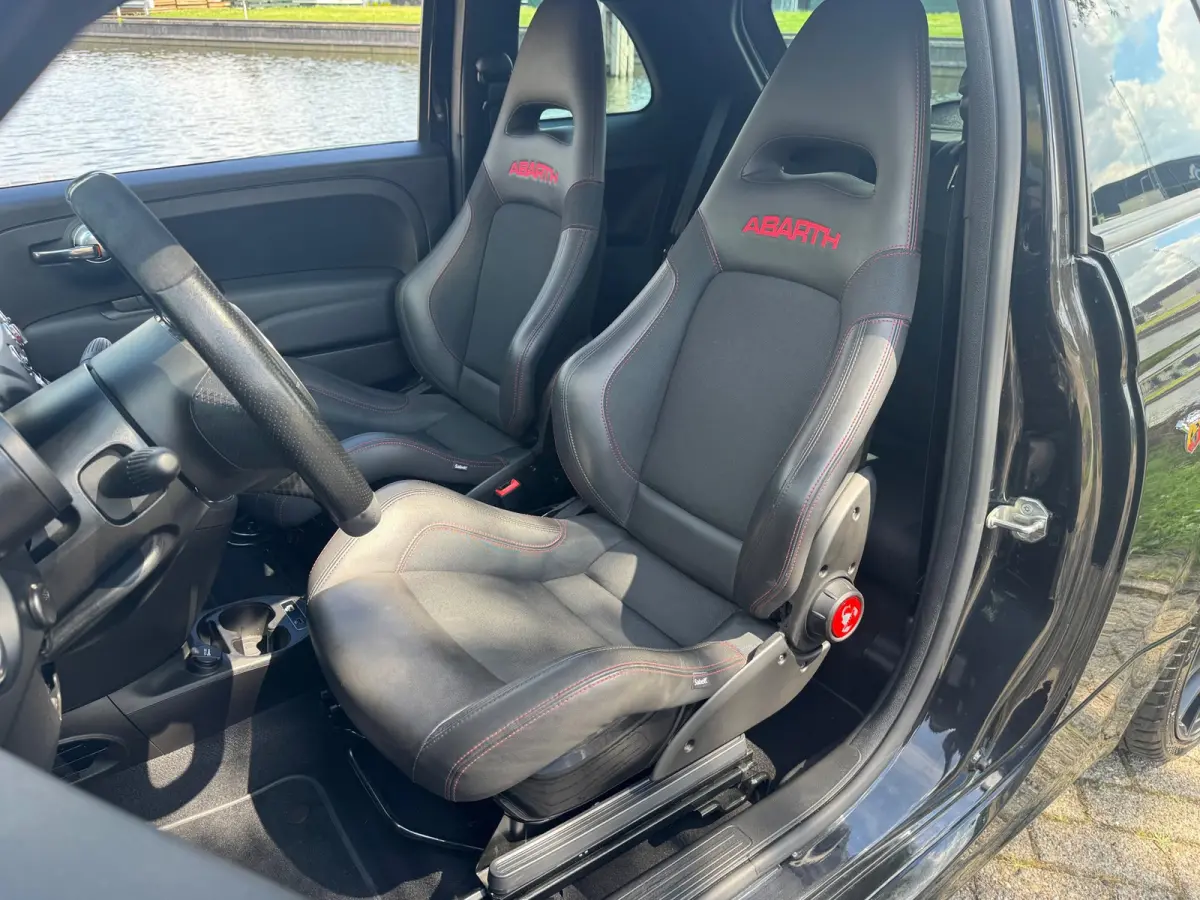 1.4 T-Jet 180PK Competizione Carbon Sabelt Monza Beats