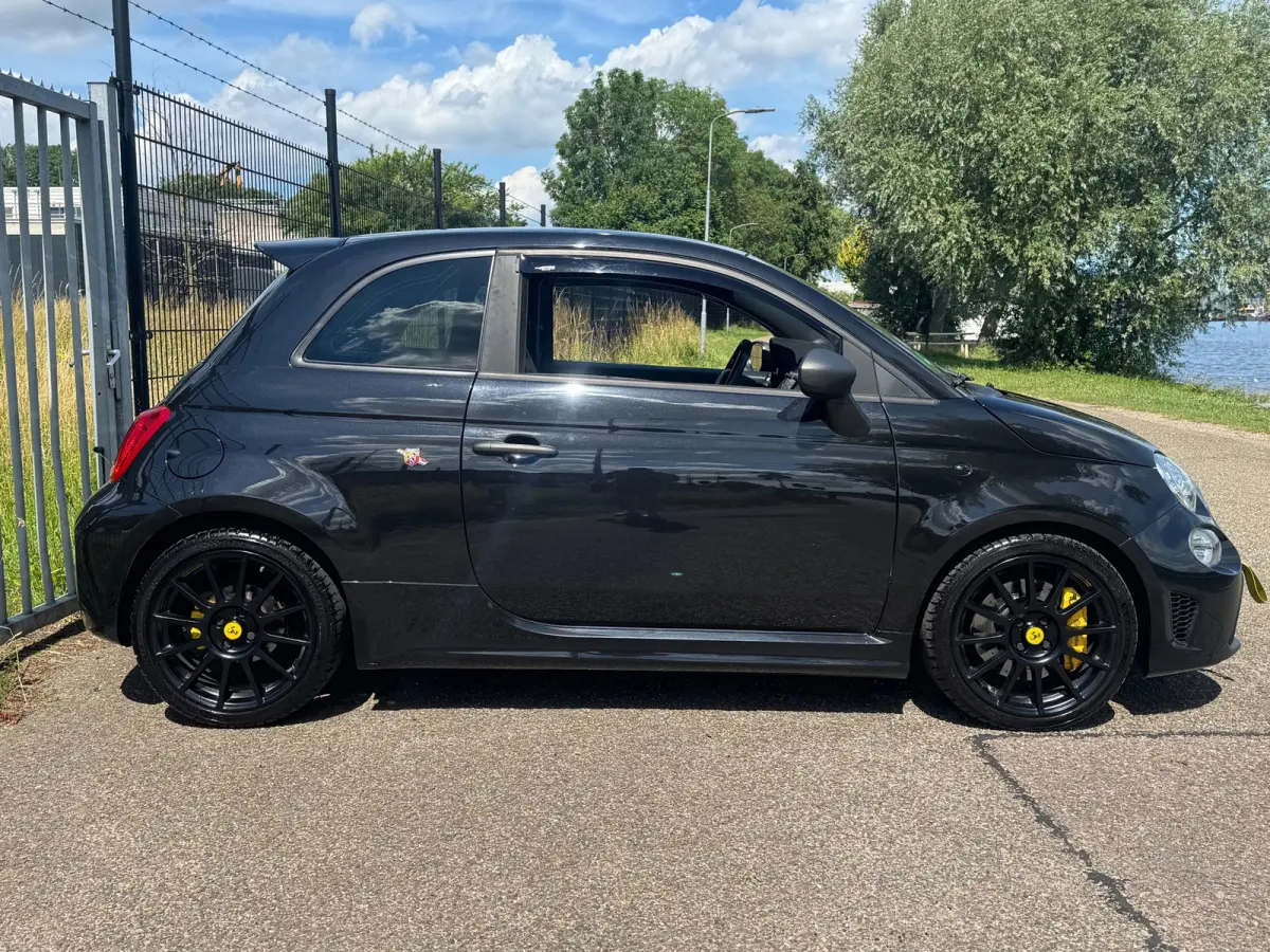 1.4 T-Jet 180PK Competizione Carbon Sabelt Monza Beats