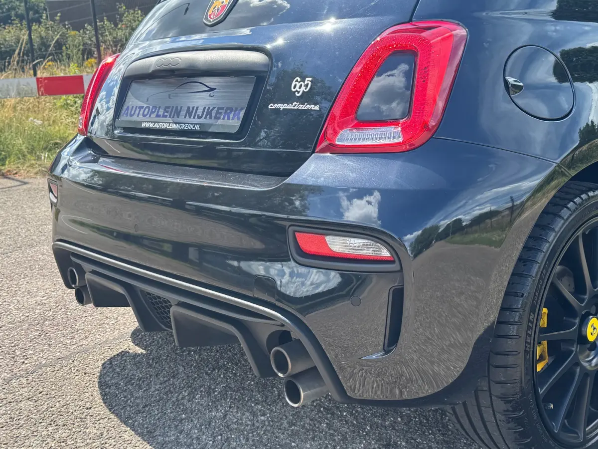 1.4 T-Jet 180PK Competizione Carbon Sabelt Monza Beats