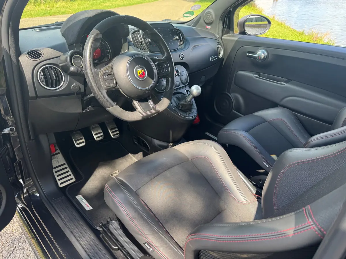1.4 T-Jet 180PK Competizione Carbon Sabelt Monza Beats