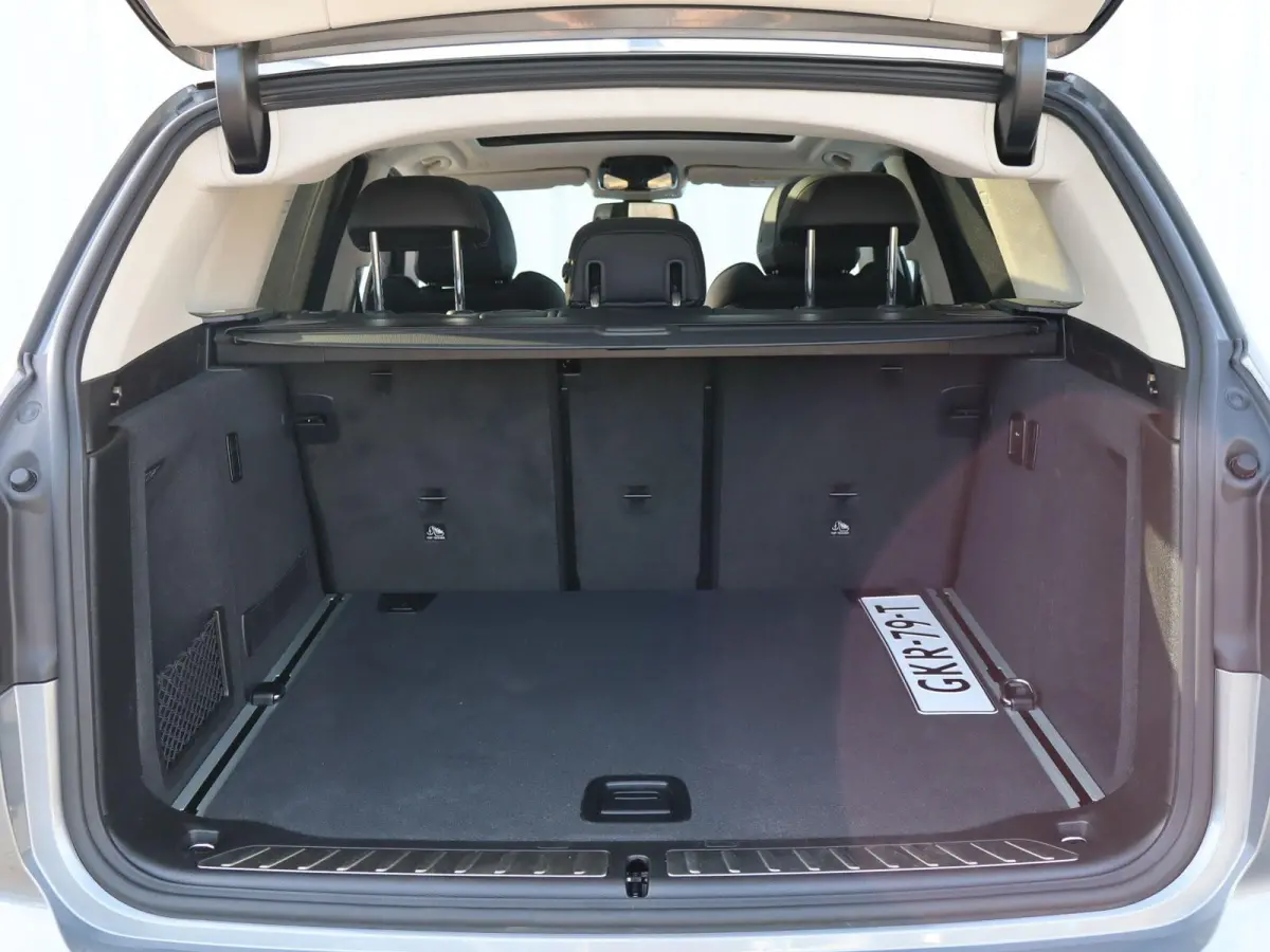 xDrive20i 184pk AUT High Executive | Panoramadak | Trekhaak | Memory | Camera | Apple Carplay/Android Auto | Stoelverwarming |
