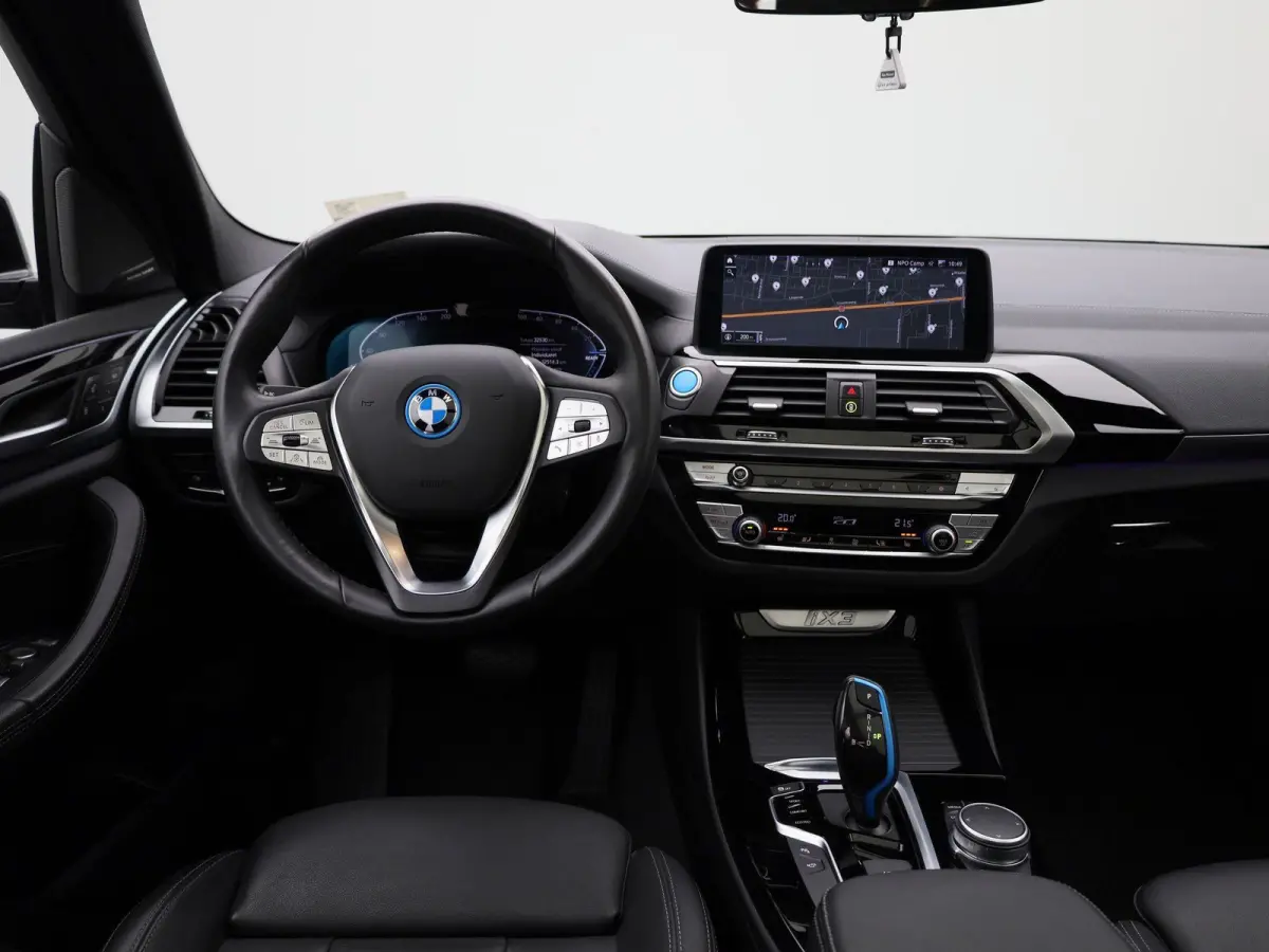 Executive 80 kWh | PANO-SCHUIFDAK | LEER | CAMERA | SPORTSTOELEN | STOELVERWARMING