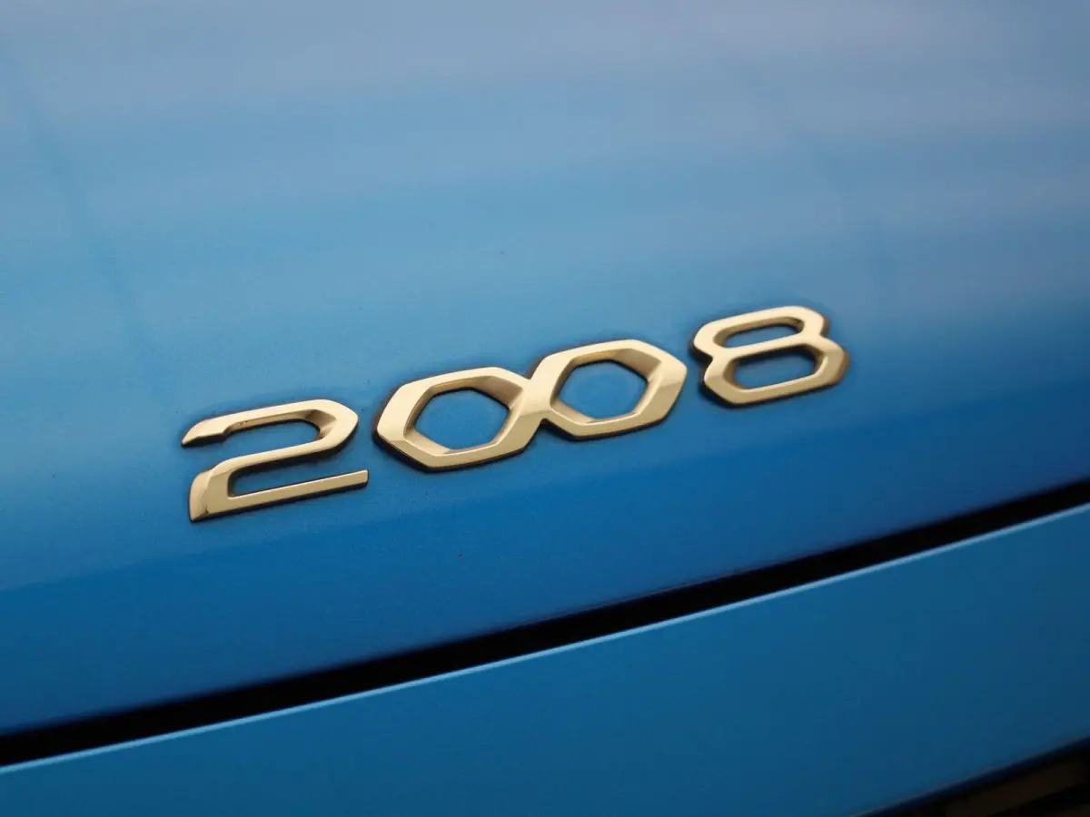 e-2008 Active | CAMERA | NAVIGATIE | KLIMAATREGELING | CRUISE CONTROL