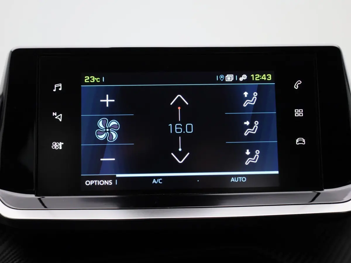 e-2008 Active | CAMERA | NAVIGATIE | KLIMAATREGELING | CRUISE CONTROL