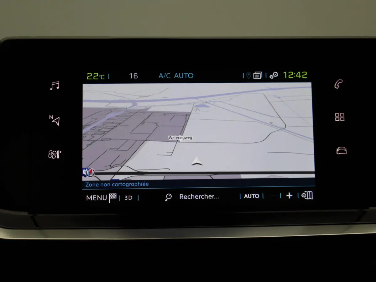 e-2008 Active | CAMERA | NAVIGATIE | KLIMAATREGELING | CRUISE CONTROL