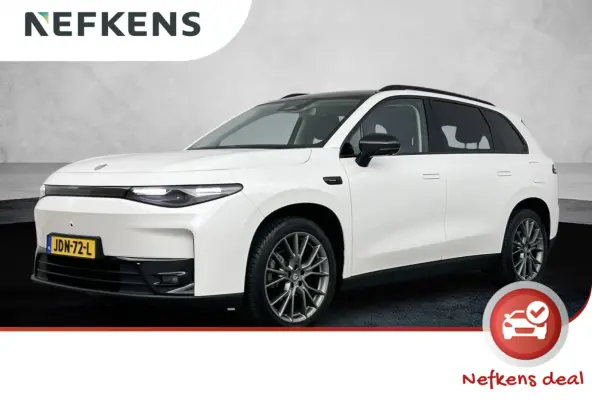 Design 69.9 kWh | All Season Banden | Stoel/Stuur Verwarming | Panoramadak | Navigatie|  Elektrische Achterklep