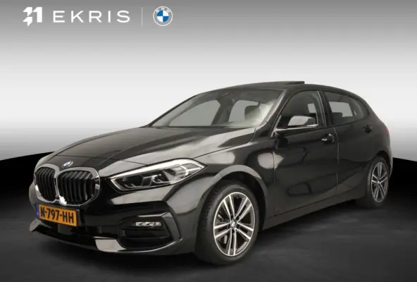 5-deurs 118i | LED | Leder | HUD | Schuifdak | Active cruise | Stoelverwarming | DAB | Hifi speakers | Alu 17 inch