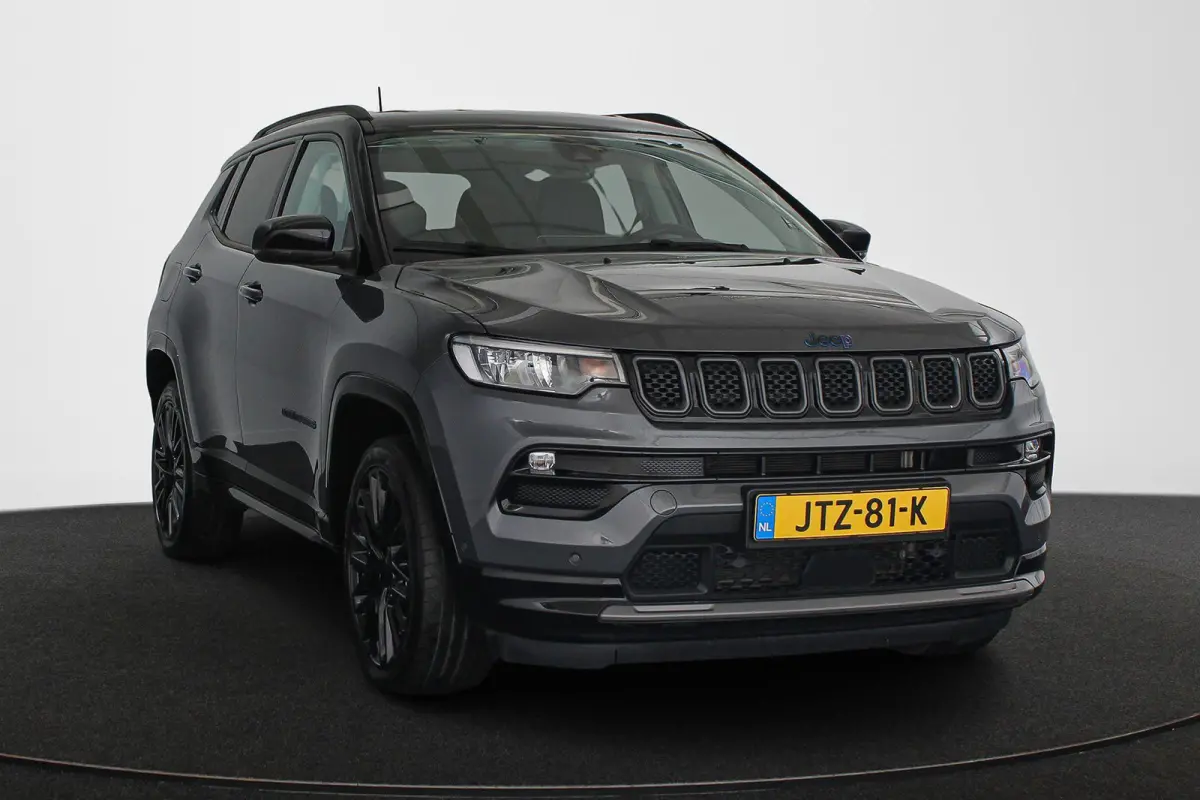 4xe 240 Plug-in Hybrid S Leder Stuur-Stoelverwarming Apple Carplay