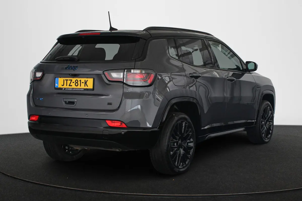 4xe 240 Plug-in Hybrid S Leder Stuur-Stoelverwarming Apple Carplay