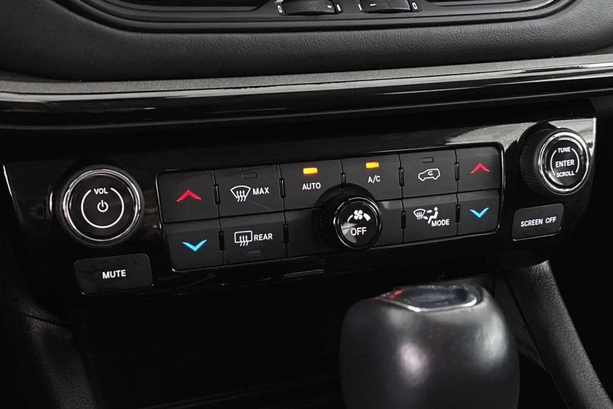 4xe 240 Plug-in Hybrid S Leder Stuur-Stoelverwarming Apple Carplay
