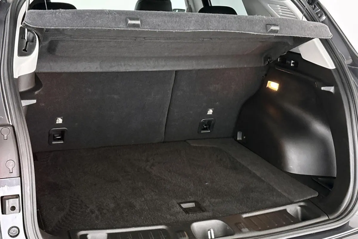 4xe 240 Plug-in Hybrid S Leder Stuur-Stoelverwarming Apple Carplay