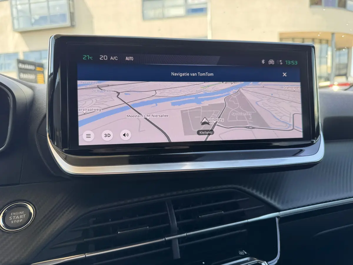 Allure 100PK | Camera | Navigatie | Keyless Entery / Start | Cruise Control | DAB | Apple Carplay / Android Auto | | Bluetooth telefoonvoorbereiding | Bots waarschuwing systeem | Hemelbekled