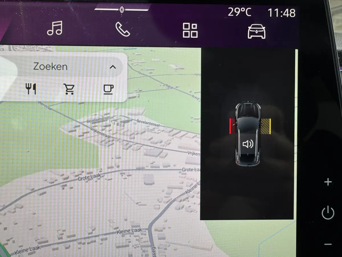 1.2 E-Tech full hybrid 200 Techno Digital Dash Camera+Pdc Stoel/stuur/voorruitverwarming Carplay Cllima
