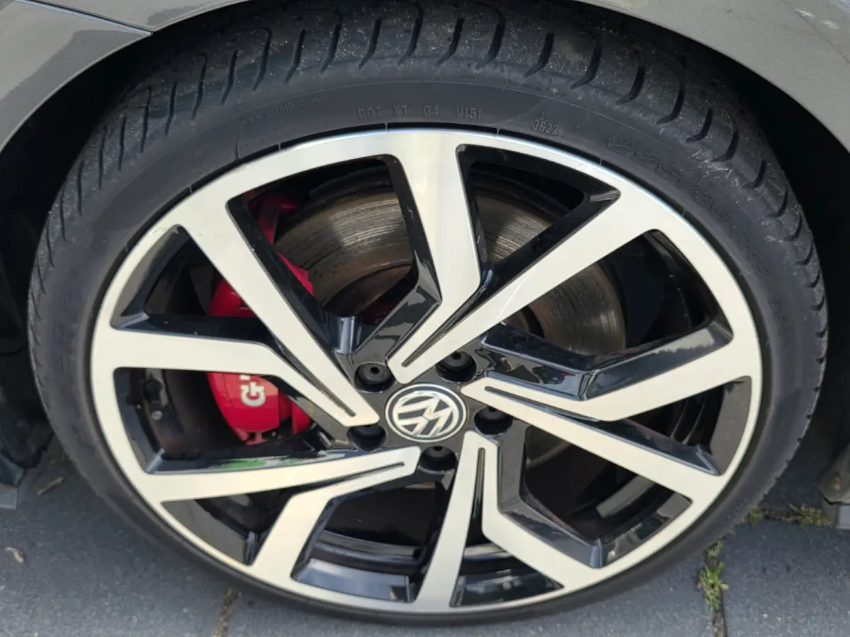 GTI Performance 2.0 TSI Automaat – Pano – Remus uitlaat – Zeer compleet –