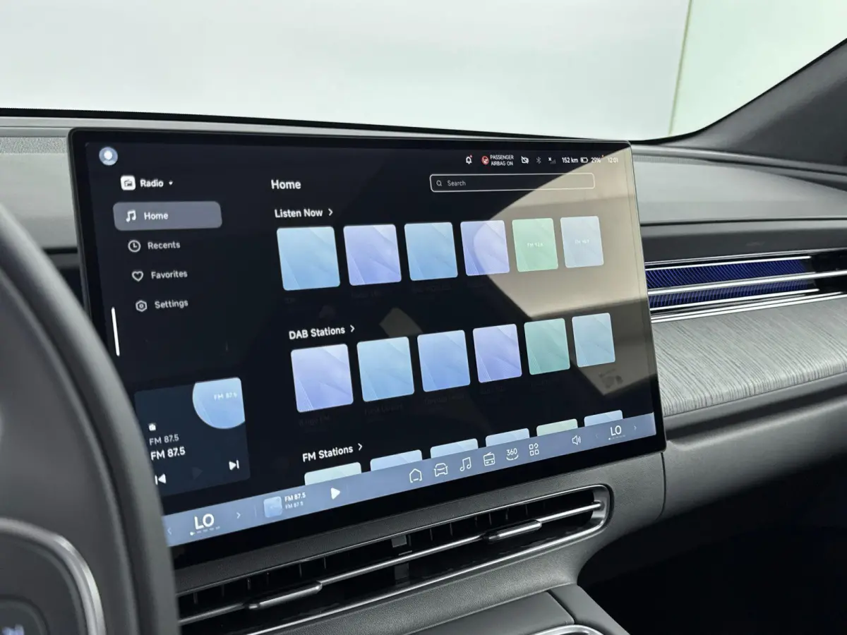 RWD Long Range 80.8 kWh Nieuw Model | Trekhaak | Apple Carplay