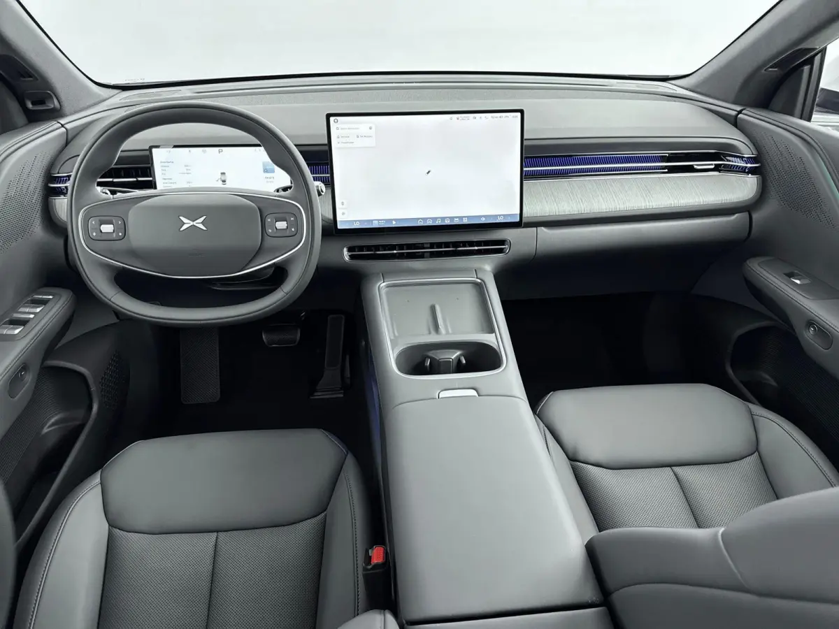 RWD Long Range 80.8 kWh Nieuw Model | Trekhaak | Apple Carplay