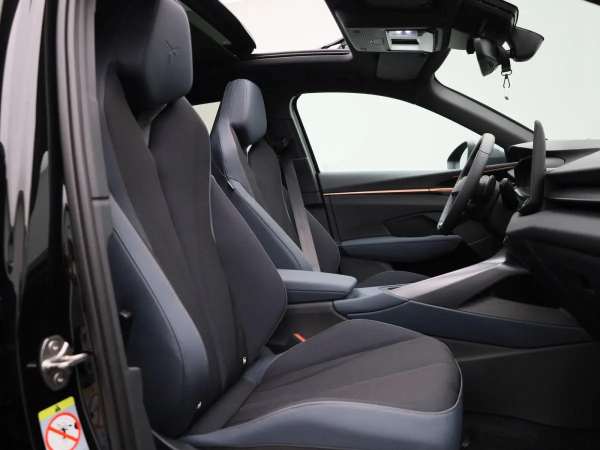 1.5 TSI e-Hybrid Business | PANORAMADAK | TREKHAAK | CAMERA | STOEL-STUURWIELVERWARMING | APPLE CARPLAY-ANDRIOD AUTO