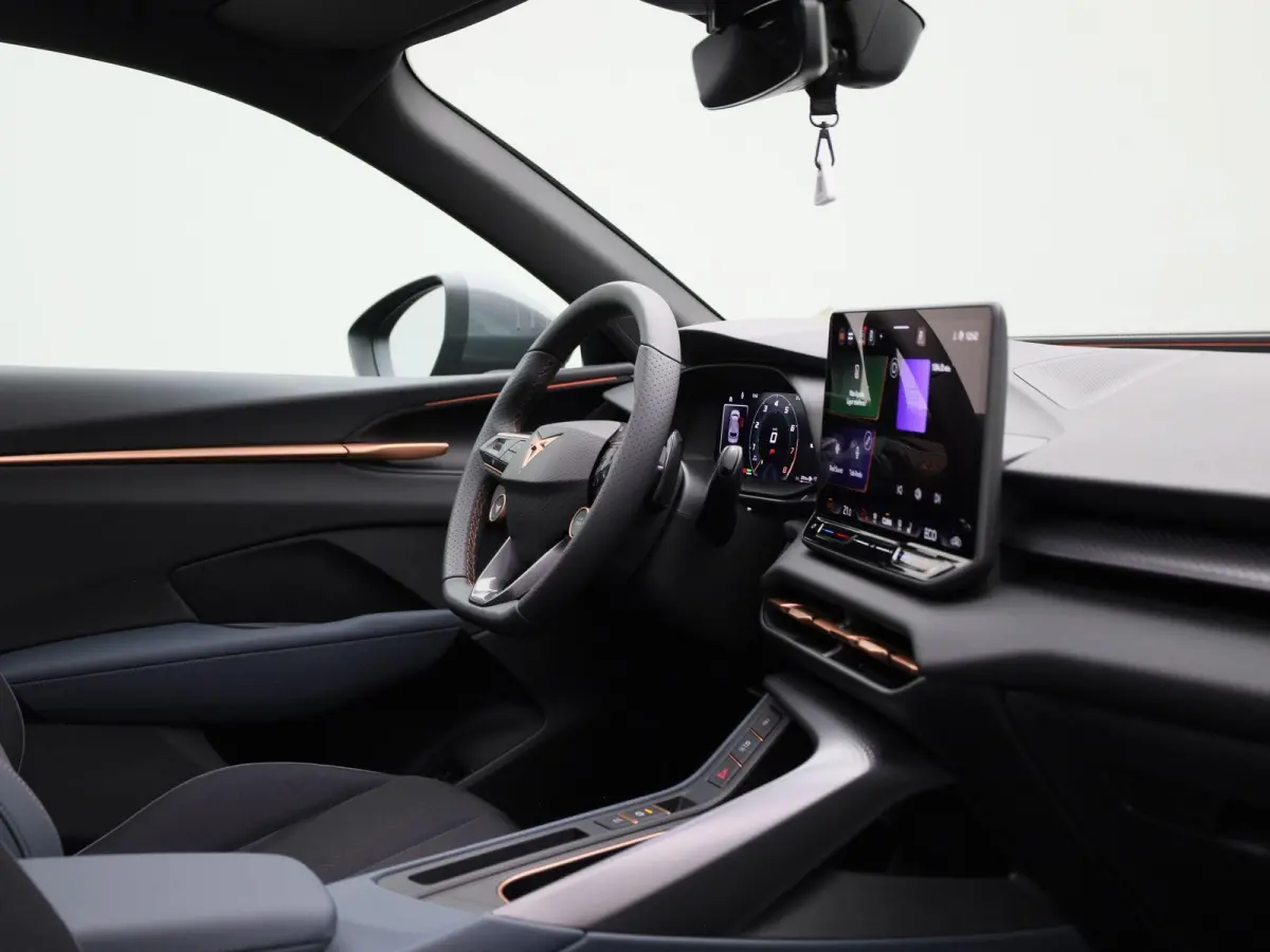 1.5 TSI e-Hybrid Business | PANORAMADAK | TREKHAAK | CAMERA | STOEL-STUURWIELVERWARMING | APPLE CARPLAY-ANDRIOD AUTO